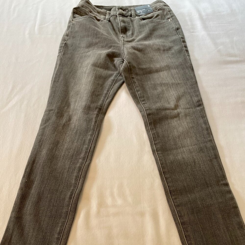 Express Cropped Skinny High Rise Ultra Hyper Stretch Jeans, NWT